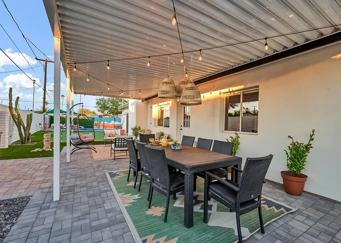 Beatrice Mini-resort Scottsdale